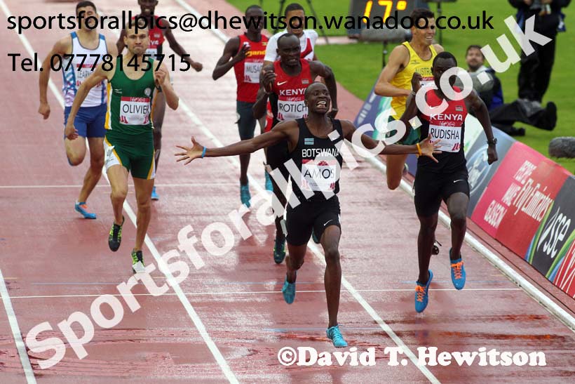 Nijel Amos (Botswana) wins the 800 metres at the Commonwealth Games, Glasgow. Photo: David T. Hewitson/Sports for All Pics